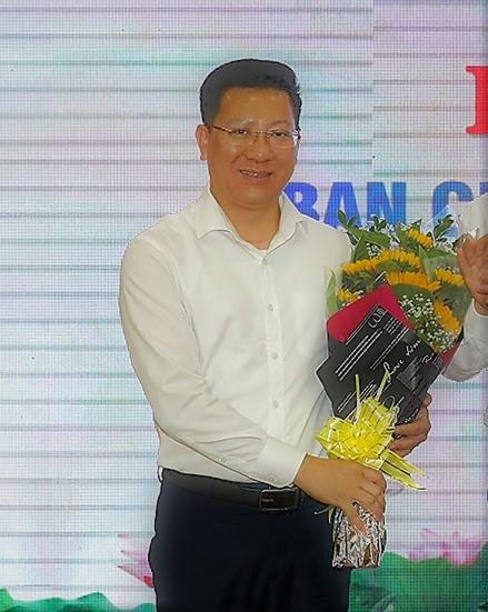 Cô Tô sở hữu tân Bế Tắc thư Huyện ủy thay cho ông Lê Hùng Sơn hình họa 2