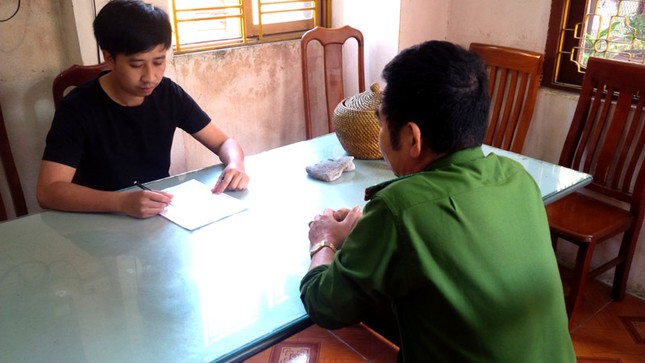 'Cuỗm' gần 200 triệu tiền bán vé Yên Tử để chơi lô đề ảnh 1