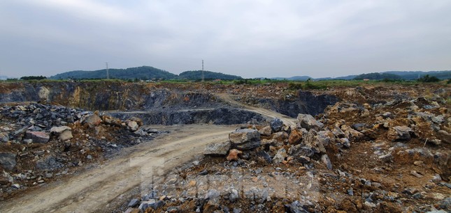 Sạt mỏ đá tại Hải Phòng, 2 người thương vong ảnh 1