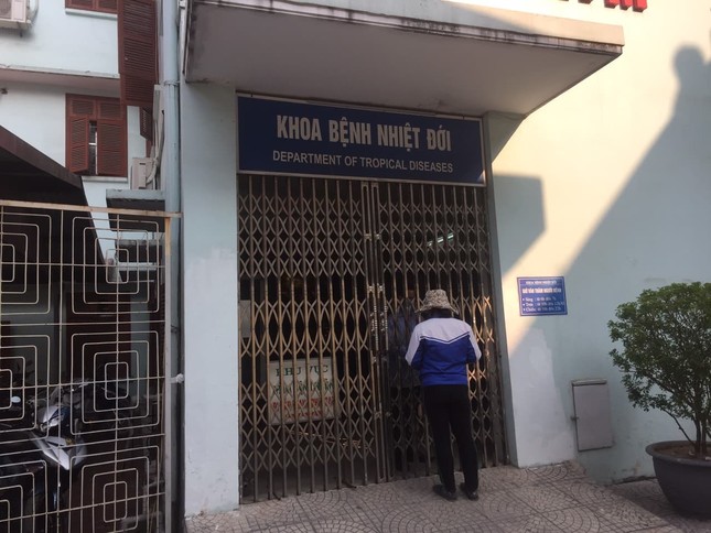 Đã tìm ra hành khách nghi nhiễm virus corona bỏ đi ở sân bay Cát Bi ảnh 1