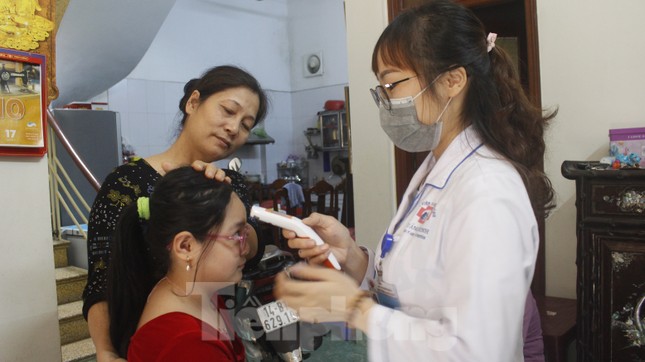 Hơn 300 nghìn người dân Hạ Long được kiểm tra y tế ảnh 3