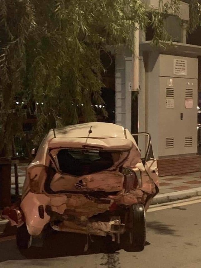 'Xe điên' đâm liên hoàn trong đêm ở Hải Phòng ảnh 2