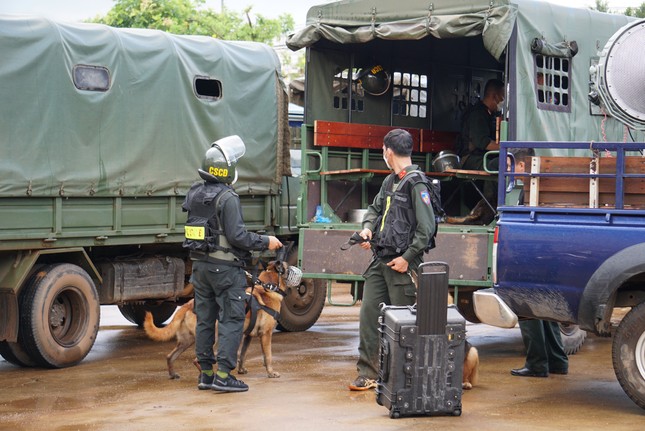 Bảo đảm an ninh, an toàn cho người dân sau vụ 2 trụ sở xã bị tấn công ảnh 2