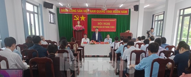 Buông lỏng quản lý, hàng ngàn héc-ta rừng ở Đắk Nông bị tàn phá, lấn chiếm ảnh 1