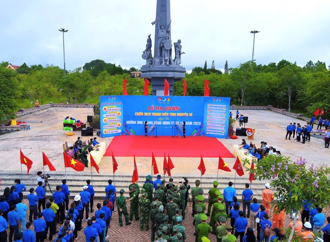 Điều ý nghĩa trong lễ ra quân tình nguyện hè ở Gia Lai, Kon Tum ảnh 4