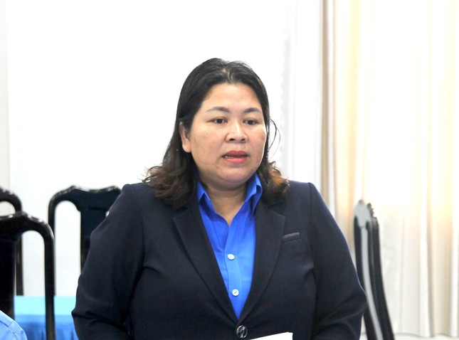 Anh Bùi Quang Huy kiểm tra chiến dịch tình nguyện hè, trao quà gia đình chính sách ở Gia Lai ảnh 2