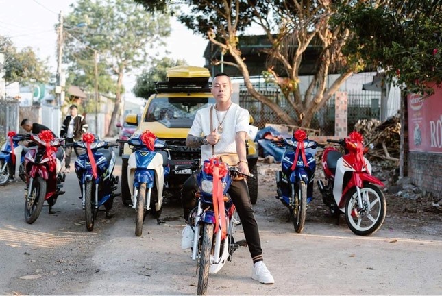 Công an truy tìm một 'dân chơi' nức tiếng ở Pleiku ảnh 2