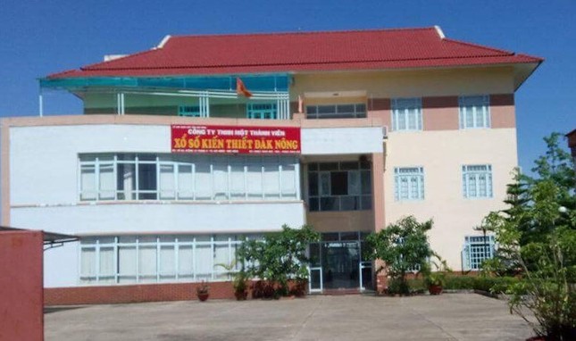 Cử nhân 14 năm công tác vẫn hưởng lương... sơ cấp ảnh 2