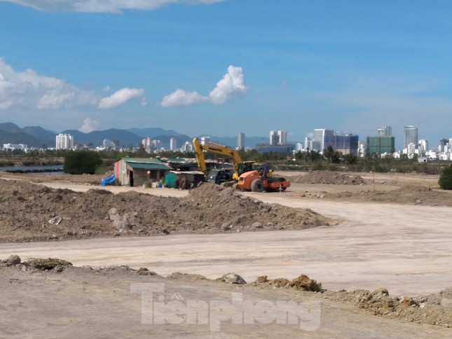 Chưa được giao đất, chủ khu đô thị sinh thái ở Khánh Hòa đã ồ ạt san lấp ảnh 2