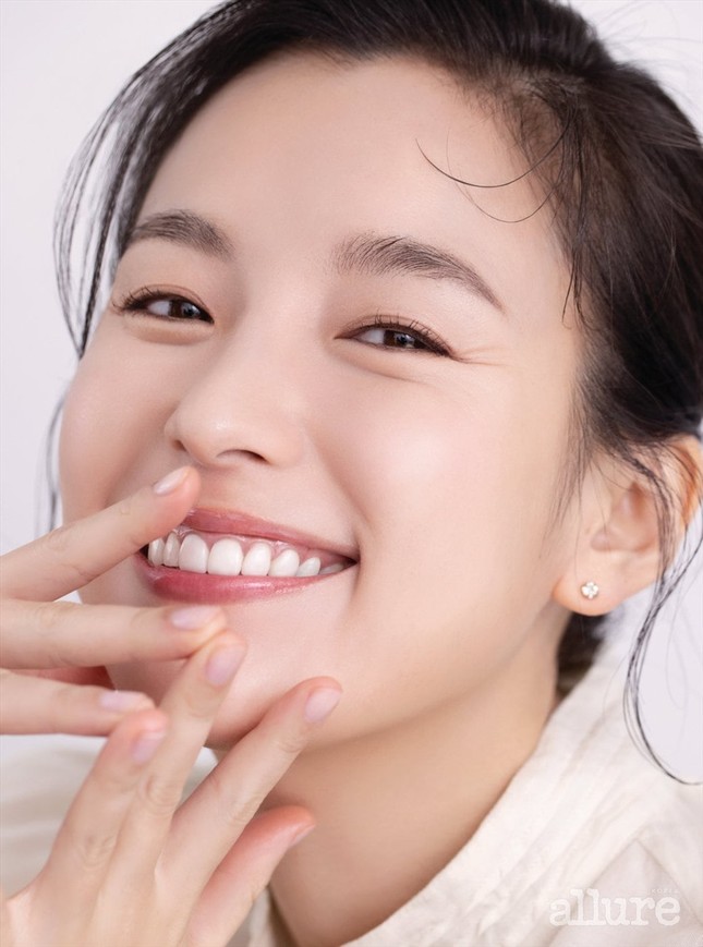 Nữ diễn viên có nụ cười đẹp nhất bị chỉ trích ảnh 1