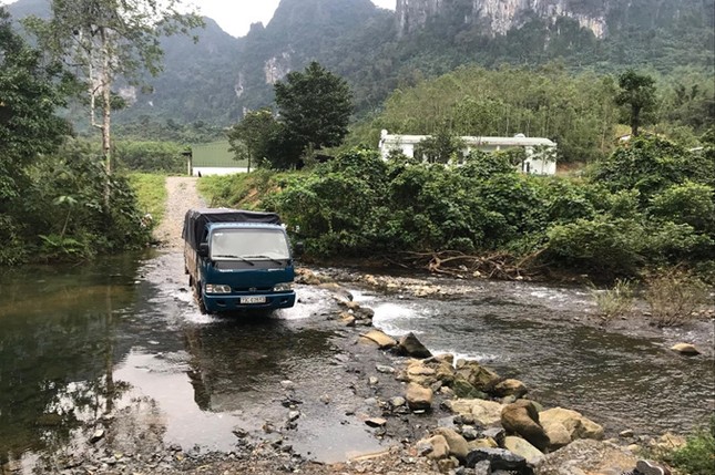 Bỏ Sài thành lên núi đốt than ảnh 1