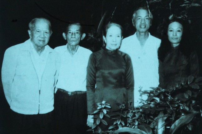 Cả đời theo bóng cụ đồ Chiểu ảnh 3