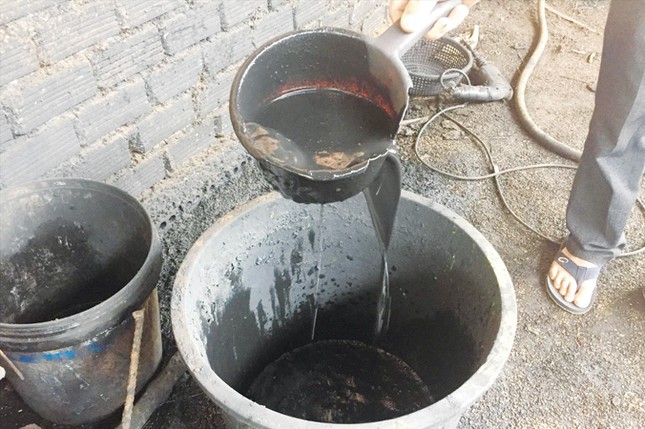Nhuộm cà phê bằng bột pin con Ó ảnh 3