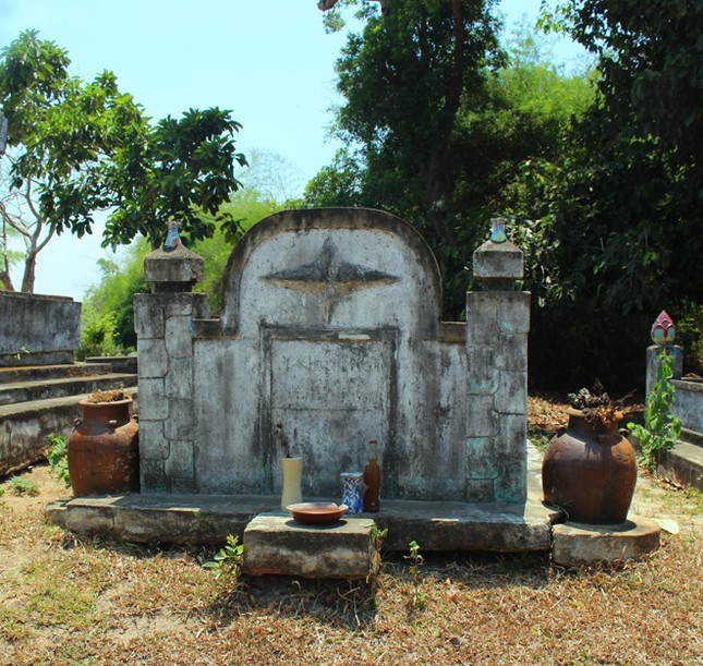 Thám hiểm rừng thiêng ảnh 1