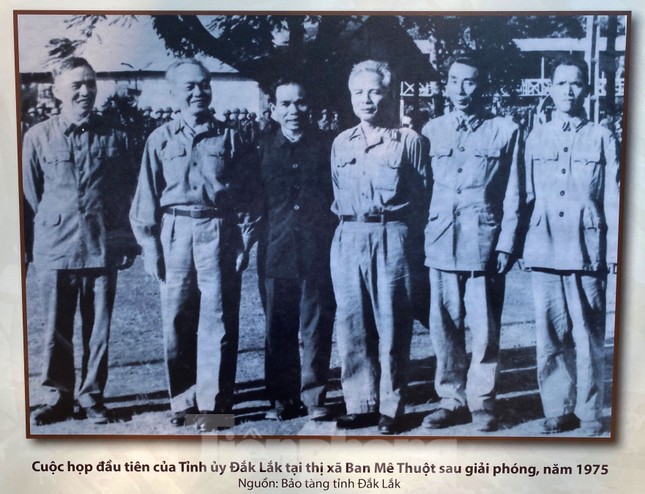 Triển lãm lịch sử dự trù tiêu tốn 800 triệu nhiều 'sạn' đến khó tin ảnh 4