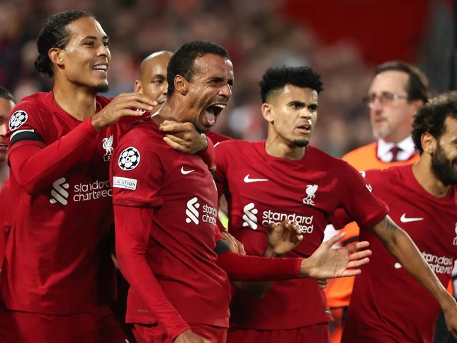 Hạ Aston Villa 3-0, Liverpool nắm giữ vị trí thứ 3 ảnh 20