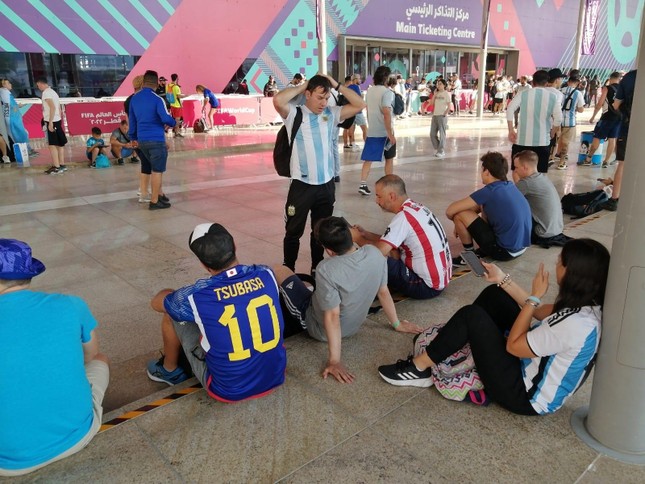 ‘Tại Argentina, người ta đang bán nhà để đi xem chung kết World Cup’ ảnh 3