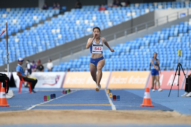 Trực tiếp SEA Games 32 ngày 10/5: Thanh Bảo có HCV thứ hai trên đường đua xanh - Ảnh 1.