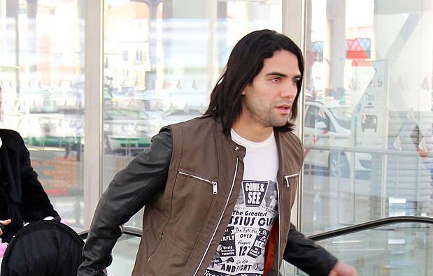 Radamel Falcao đến Malaysia chờ chốt hợp đồng ảnh 1