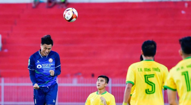 Hạ Hà Tĩnh 2-1, Bình Định ghi tên vào bán kết Cúp Quốc gia 2023 ảnh 11