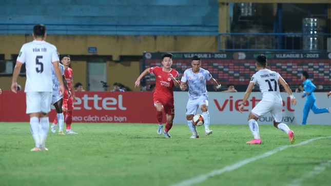 Đức Chiến, Mạnh Dũng lập công giúp Viettel đánh bại Hải Phòng 2-0 ảnh 26