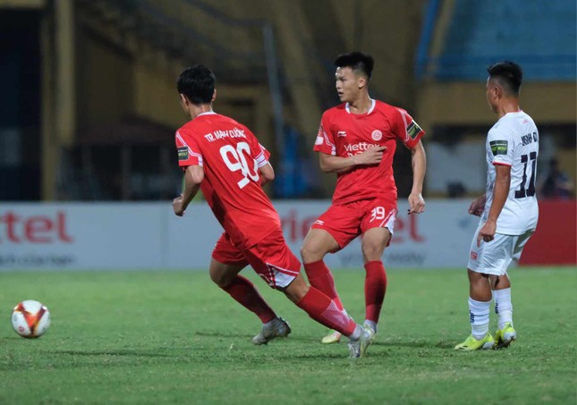 Đức Chiến, Mạnh Dũng lập công giúp Viettel đánh bại Hải Phòng 2-0 ảnh 14