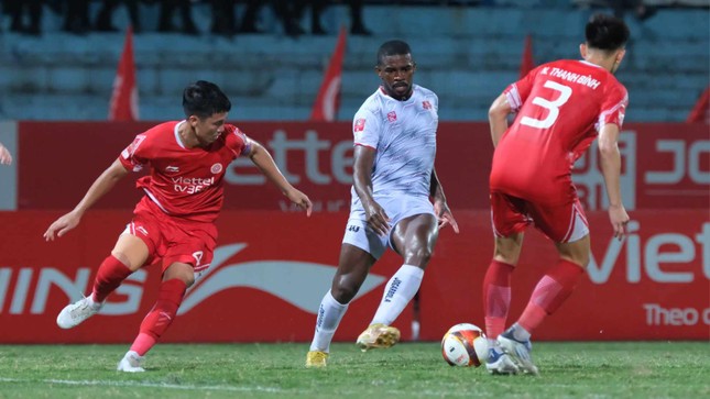 Đức Chiến, Mạnh Dũng lập công giúp Viettel đánh bại Hải Phòng 2-0 ảnh 2