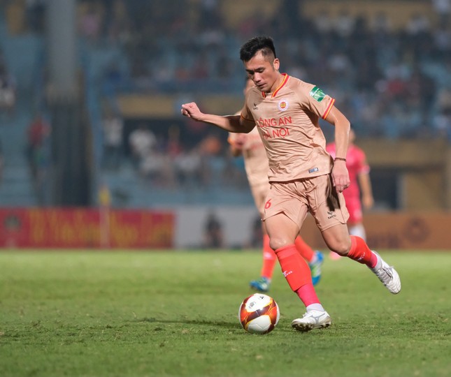 Hải Phòng gây sốc ở Hàng Đẫy, đánh bại CAHN 2-0 ảnh 13