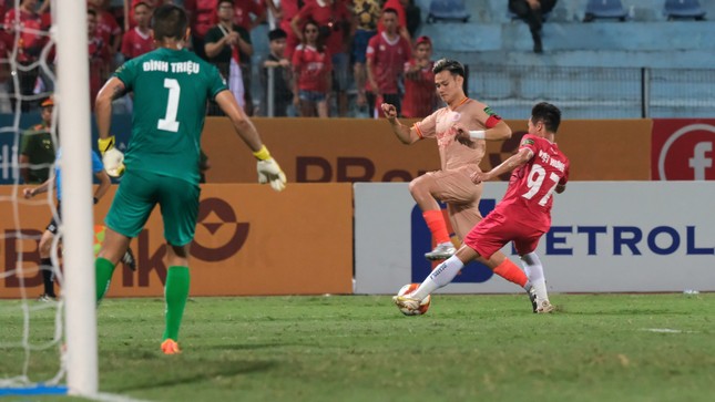 Hải Phòng gây sốc ở Hàng Đẫy, đánh bại CAHN 2-0 ảnh 20