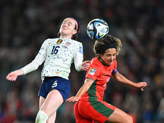 ĐKVĐ Mỹ thoát hiểm, đi tiếp tại World Cup nữ 2023 ảnh 1