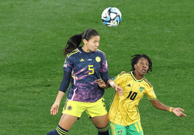 Colombia vào tứ kết sau chiến thắng trước Jamaica ảnh 13