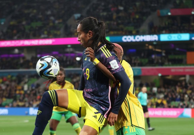 Colombia vào tứ kết sau chiến thắng trước Jamaica ảnh 10