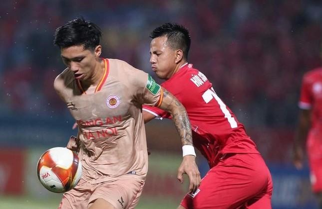 Thắng đậm Viettel trong trận cầu nhạt, CAHN chạm tay vào chức vô địch ảnh 21