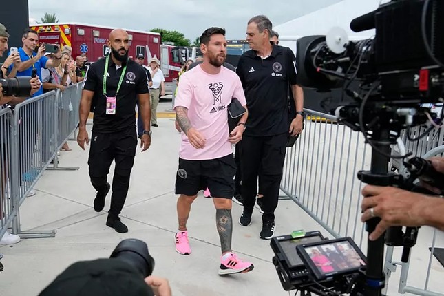 Messi bị đau ở gót chân, Inter Miami toát mồ hôi ảnh 1