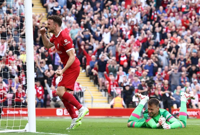 Mac Allister nhận thẻ đỏ, Liverpool vẫn thắng Bournemouth 3-1 ảnh 6