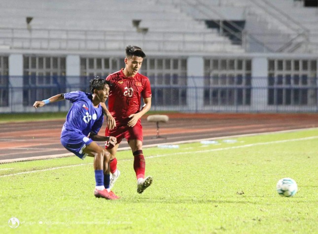 Thắng tối thiểu U23 Philippines, U23 Việt vào bán kết với ngôi đầu ảnh 16