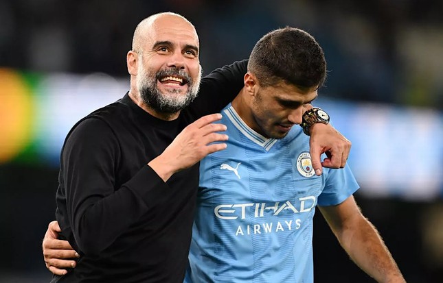 Man City giành 3 điểm, giúp Pep Guardiola lập kỷ lục ảnh 1