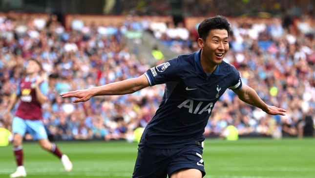 Son Heung-min lập hat-trick, Tottenham thắng trận đậm đà ảnh 1