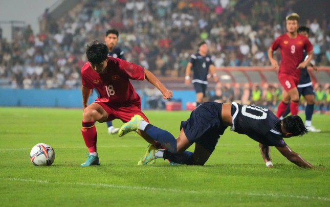 Hiệp 2 bùng nổ, U23 Việt Nam hạ U23 Guam 6-0 ảnh 17