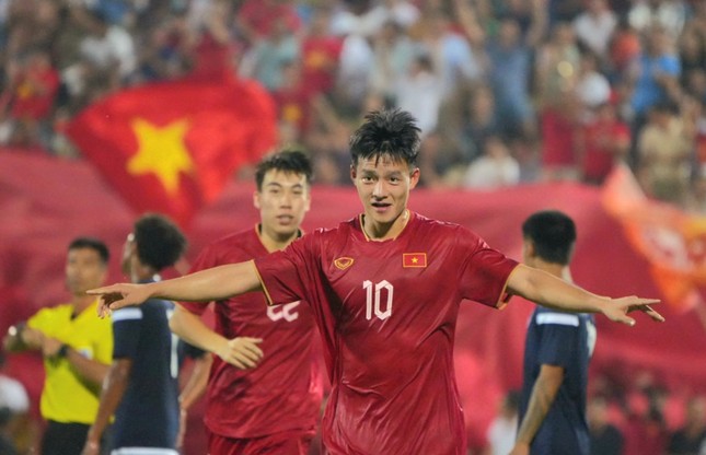 Hiệp 2 bùng nổ, U23 Việt Nam hạ U23 Guam 6-0 ảnh 3