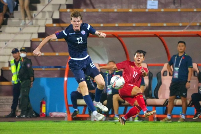 Hiệp 2 bùng nổ, U23 Việt Nam hạ U23 Guam 6-0 ảnh 26