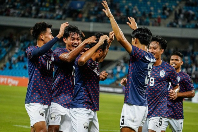 Lào và Brunei thua đậm, Campuchia gây sốc ở vòng loại U23 châu Á ảnh 1