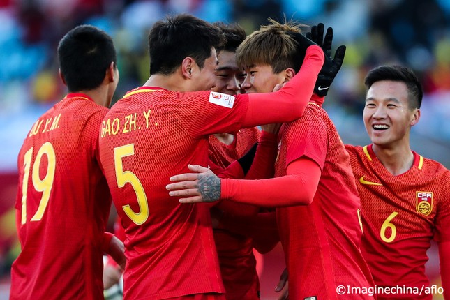 U23 Trung Quốc may mắn được dự vòng chung kết U23 châu Á ảnh 1