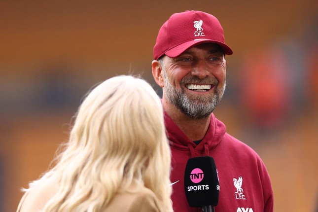 Liverpool ngược dòng đánh bại Wolves, tạm dẫn đầu bảng xếp hạng ảnh 18