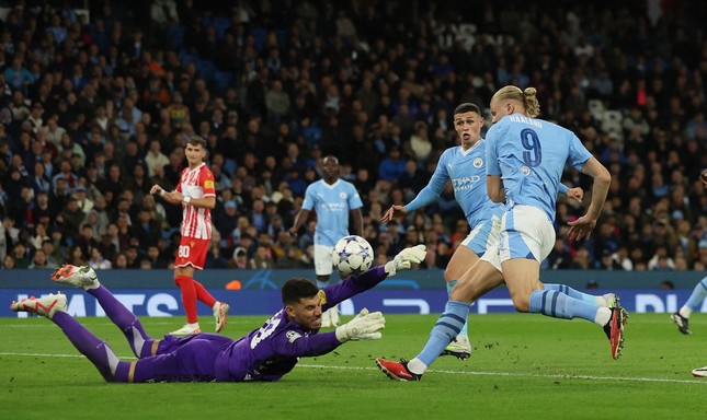 Man City thắng nhọc trong ngày Haaland vô duyên đến khó tin ảnh 1