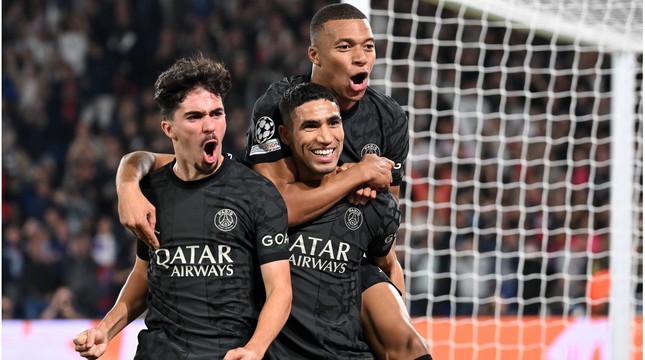 Tỏa sáng giúp PSG hạ Dortmund, Mbappe được thầy khen 'hay nhất thế giới' ảnh 1