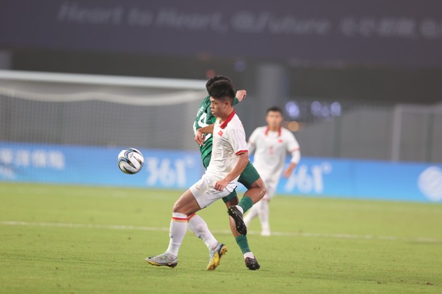 Thua Olympic Saudi Arabia 1-3, Olympic Việt Nam chia tay Asiad 19 ảnh 17