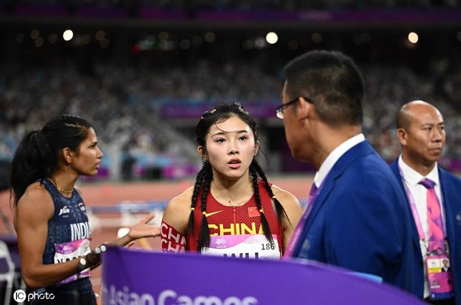 Chuyện lạ ở Asiad 19: VĐV Trung Quốc phạm luật nhưng vẫn được thi đấu ảnh 1