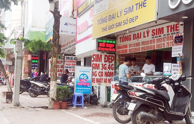 Sát giờ chuyển đổi, thị trường SIM 11 số đẹp tăng giá vùn vụt ảnh 2