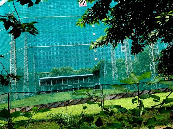 Sân golf, bãi xe 'mọc' trên đất quy hoạch nhà văn hóa ảnh 3